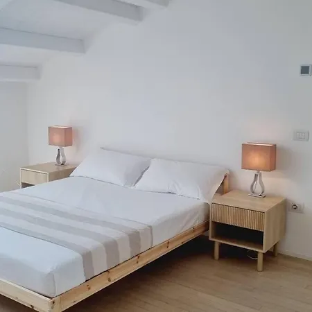 Duomo 10min Shopping&relax Fast Wifi & Balcony * Milan